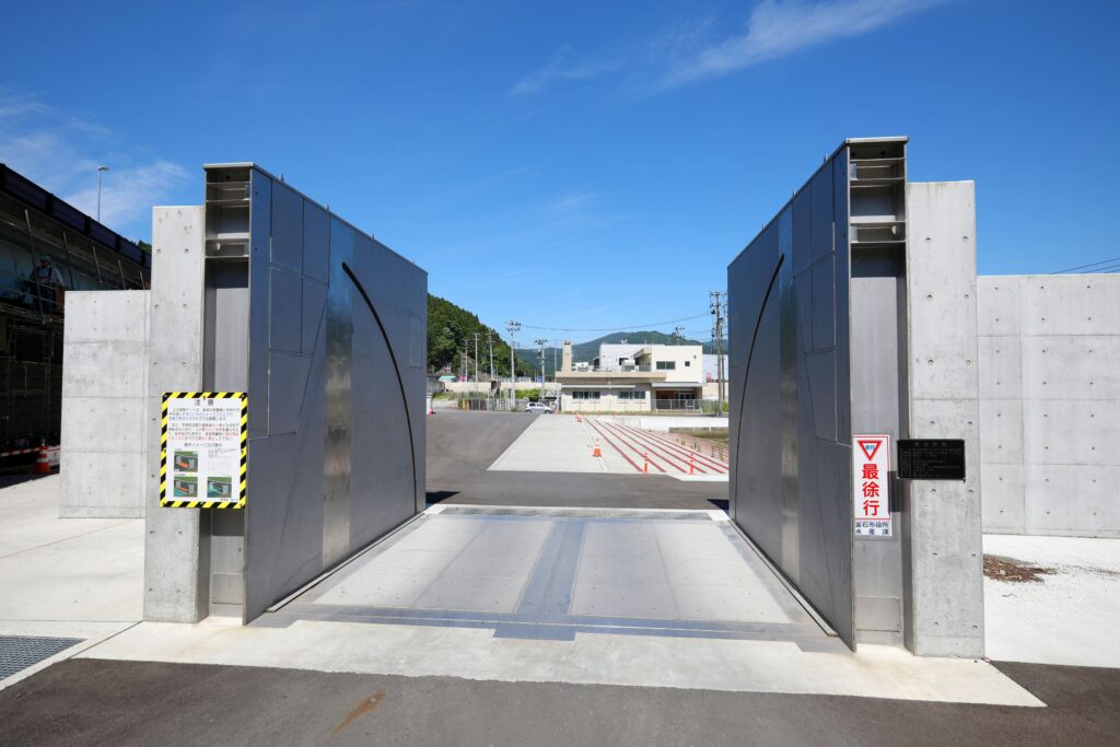 嬉石漁港海岸災害復旧(陸閘)工事