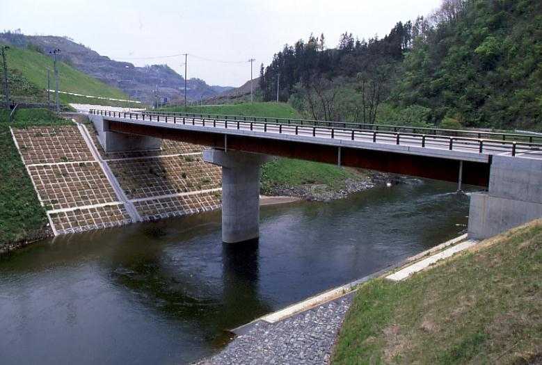 鷹巣大橋