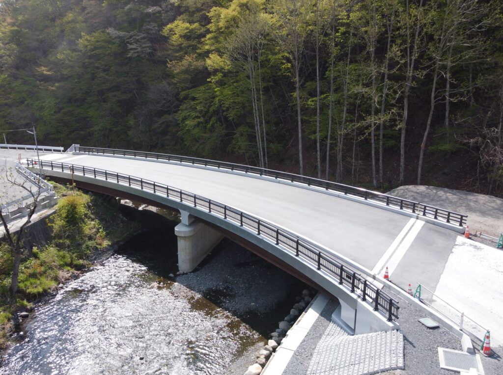 新鎌渡橋